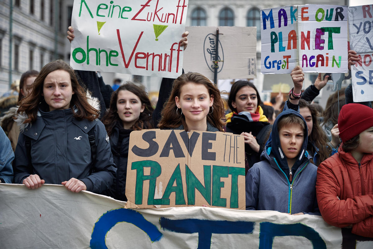 200 environmental and human rights leaders pledge to tackle climate emergency together