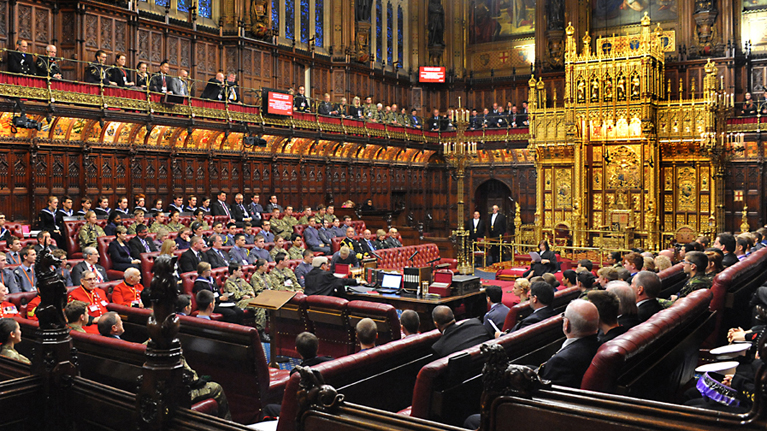 La Chambre des lords du Royaume-Uni rend hommage à l’OIT à l’occasion de son centième anniversaire