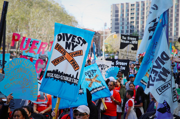 350.org – NY Pension Fund loses more than $850 million on fossil fuel stocks this year