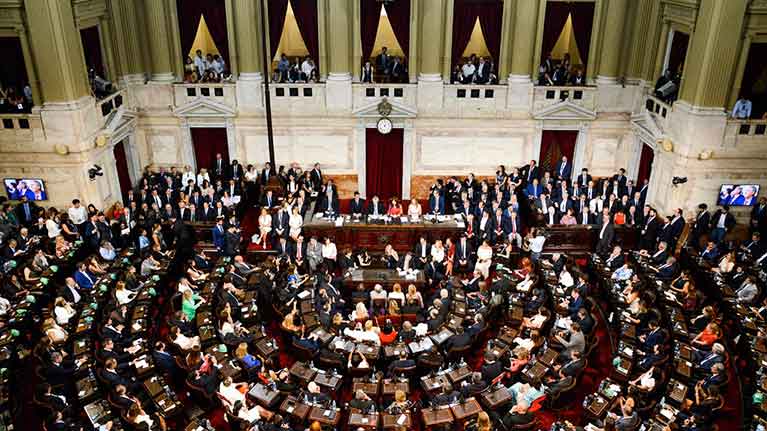 L’OIT se félicite des engagements à ratifier la Convention sur la violence et le harcèlement