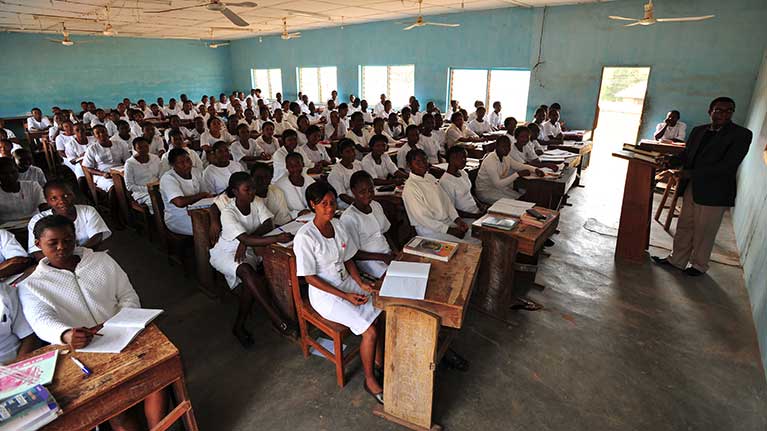 Protocole d’entente OIT-UNICEF pour renforcer les compétences et la formation continue