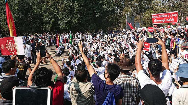 L'OIT appelle le Myanmar à respecter la liberté d'association et à rétablir l'ordre démocratique
