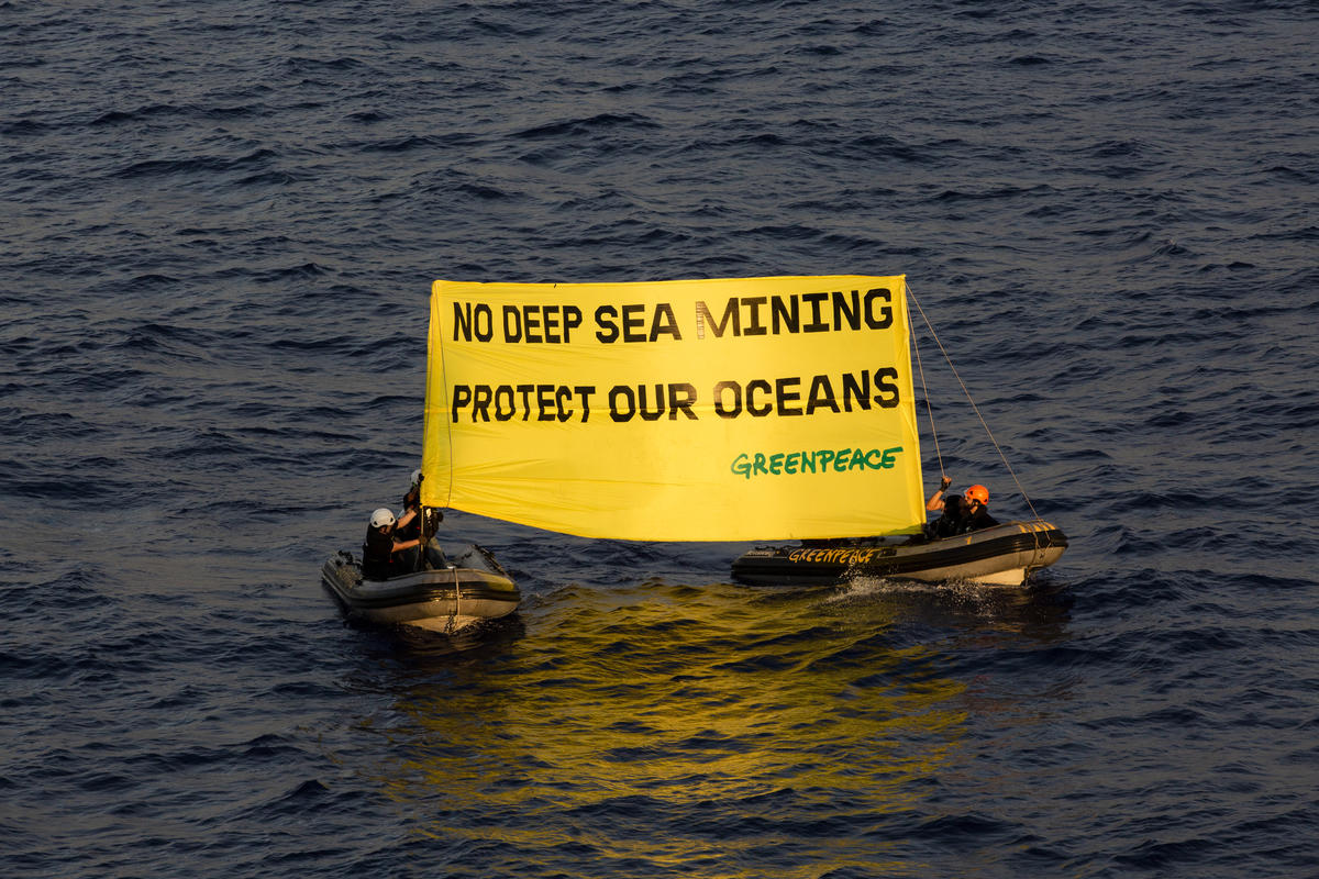 Deep sea mining industry confronted at sea for first time by Greenpeace
