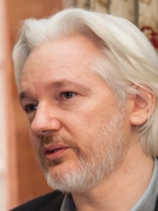 La vengeance des USA contre Julian Assange, par Meera Terada