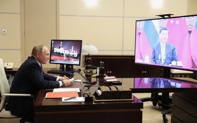 la Chine et la Russie exigent des engagements écrits des USA