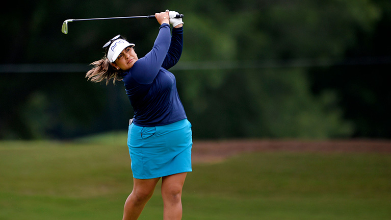 Lizette Salas, golfeuse professionnelle, appelle à l'égalité des salaires entre hommes et femmes