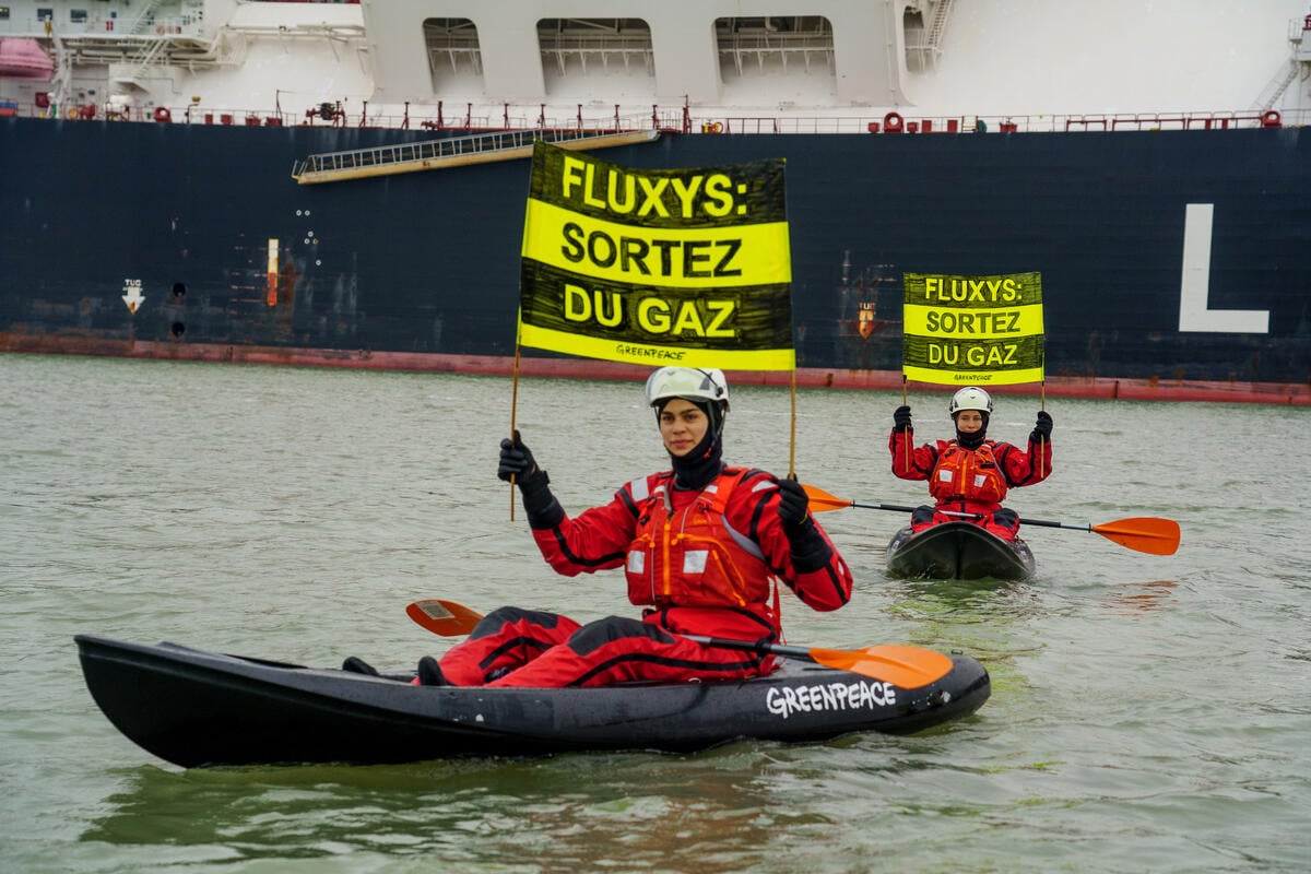 Greenpeace occupies Fluxys LNG terminal to protest gas operators’ disregard of global climate goals