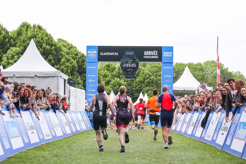 La Fondation participe aux dossards solidaires du Garmin triathlon de Paris 2023 !