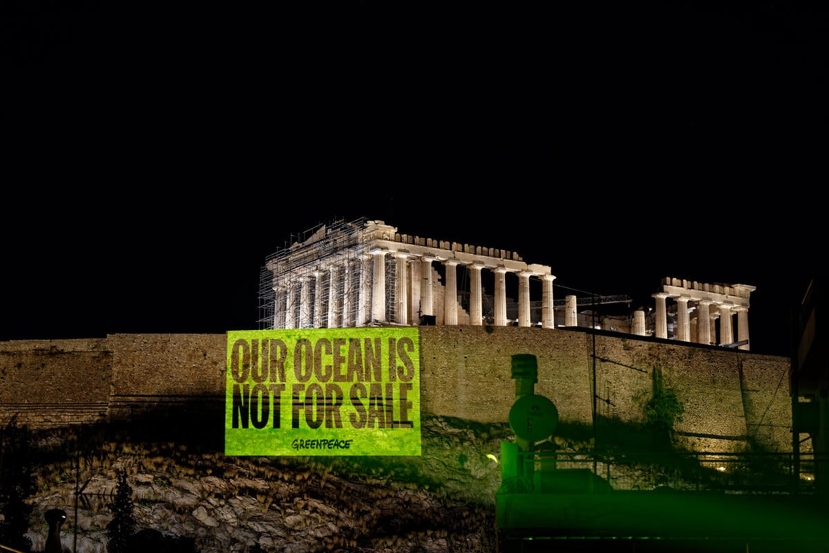PICTURES: ‘Our ocean is not for sale’: Greenpeace Greece calls on leaders in Athens to act