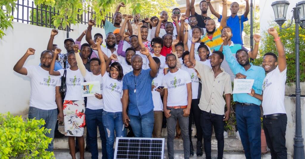 Safer streets with solar lights in Haiti
