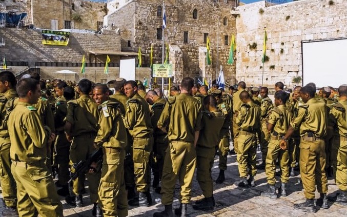 Cascade de pétitions de militaires et hauts gradés israéliens contre la guerre à Gaza